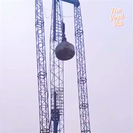 4.3M views · 65K reactions | Techniques for Soil Compaction and Foundation Strengthening. #construction #constructionsite | The Viral Vid | Facebook