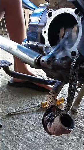 When a Stuck Wrist Pin Needs Extreme Removal! #auto #automotive #mechanic #mechaniclife #automobile