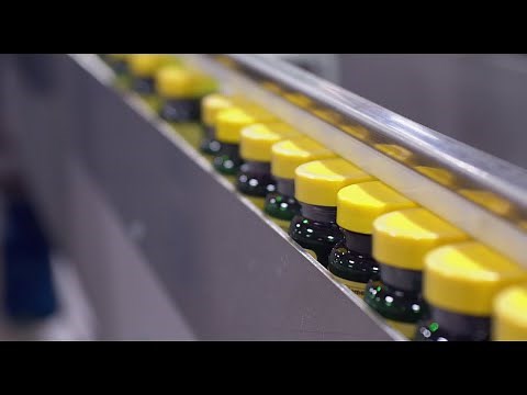 Robotic Case Packing & Sealing for Plastic Bottles