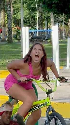 The funny 😆 bike 🚲 prank #humor #prank