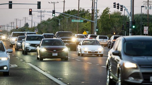 Can you get a ticket for failing to signal a turn? Here’s what California law says