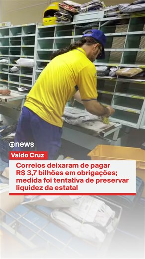 GloboNews on Instagram: "CORREIOS - Os Correios deixaram de pagar R$3,7 bi em obrigações de forma planejada, como medida para preservar liquidez e reequilibrar o caixa da estatal. A informação é de um documento obtido com exclusividade pelo G1. Na análise de @valdocruz, o fracasso da administração dos Correios no governo Lula também foi planejada, devido à opção do presidente para comandar a estatal. Para o analista o escolhido não tem experiência em um setor que vem passando por profundas mudan
