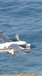 Saba. The worlds shortest commercial runway #pilot #pilotlife #twinotter #avgeek #saba #landing | Just Planes