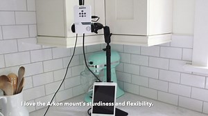 How to Use a Mini Projector for Cookie Decorating 🍪🍥 - Using my Pico Projector and Arkon Mounts. Find the full tutorial here; https://sweetopia.net/2019/08/using-a-pico-projector-video-tutorial/ | Sweetopia