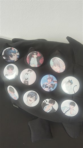 IVAN - Pins 58mm - Alien Stage - Ivan and Till Drop - Etsy