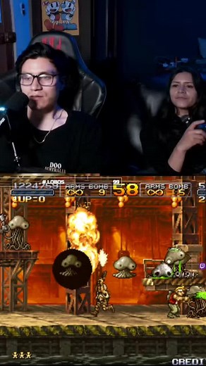 Los aliens de Metal Slug y los pollitos pintados… los dos tienen el poder de dejar todo verde. ¿Coincidencia? No lo creo. #MetalSlug #Aliens #Pollitos #HumorGamer #RetroGaming #Gamers #fyp #ParaTi #Arcade #PixelArt #Humor #AliensVerdes #PollitosVerdes #Risas #NostalgiaGamer #GamingHumor