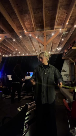 throwback to cooking new @BADVRIL in the studio #yoyo #yoyotricks #yoyotiktok