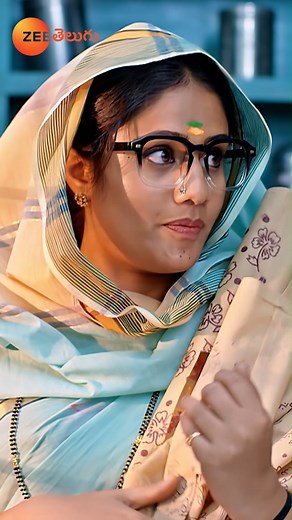 148K views · 2.9K reactions | మారు వేషంలో వచ్చి Akshara Neelambari కుట్ర ను బయట పెట్టగలదా?樂樂 Watch #RadhammaKuthuru Mon to Sat at 12:00 PM on #ZeeTelugu #ZeeOnTheGoReels #Akshara #Aravind | Zee Telugu | Facebook