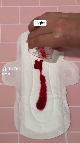 What does your blood flow look like on the last day? Comment below! 🩸 #lightflow #periodtok #heavyflow #mediumflow