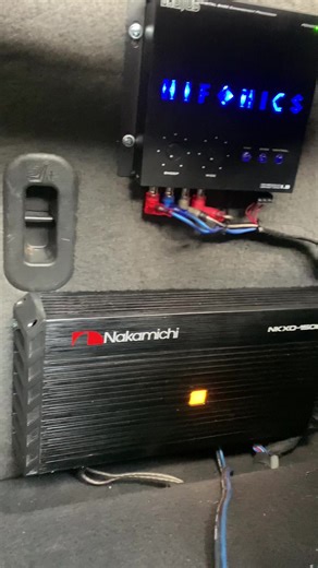 Instalación de Subwoofer en Camioneta GMC