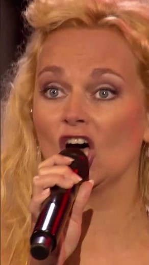 🎤 SING ALONG PARTY! Les Lacs Du Connemara #shorts - The Maestro & The European Pop Orchestra