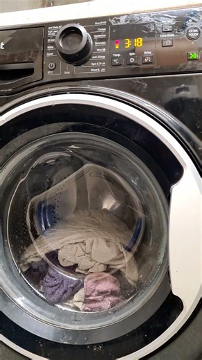 Hotpoint NSWR843C Cottons 60'c Full Cycle