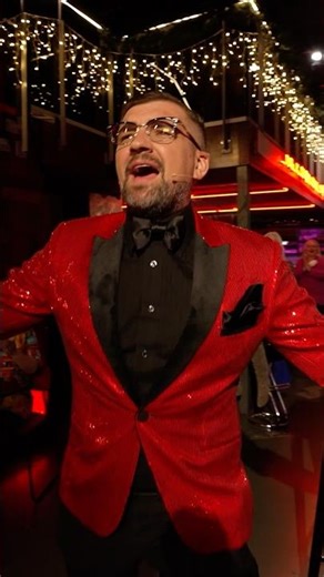 Новогодний выпуск шоу «Вопрос Ребром» уже завтра! 🎄