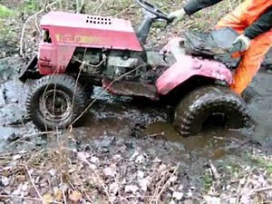 Off-road Rally mower mudding
