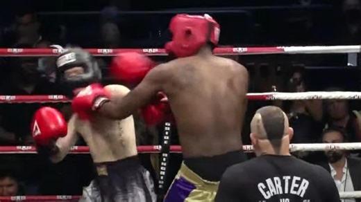 Lamar Odom drops Aaron Carter in celebrity boxing match (FITE)