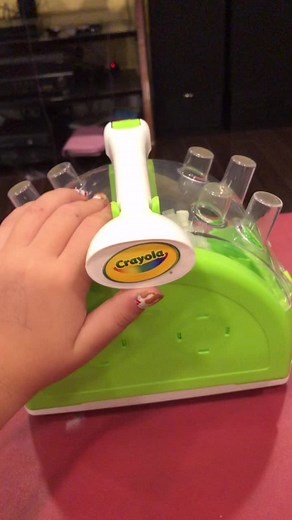 Create Your Own Markers with Crayola Marker Maker