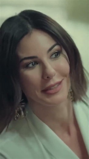 No Deberíamos Reírnos En Un Entorno Serio 😅 - La Novia De Estambul #shorts