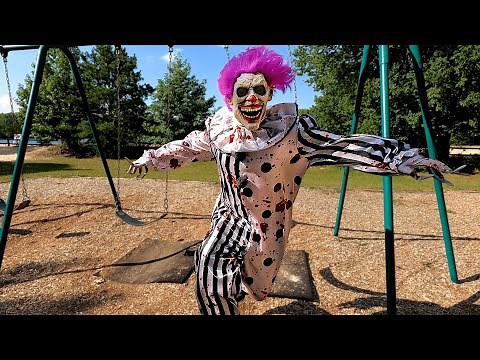 Weee Found Hugz The Clown at the Playground - WeeeClown Around