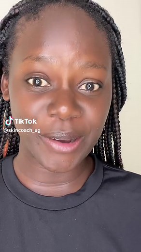 #greenscreen Are you having these signs ? if so , then you have an oily skin #oilyskin #skintipsforyou #oilyskintips #fyp #acneskin #clearskin #skintok #glassskin