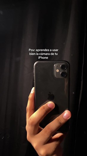 Y no es apagando la luz, la luz sigue en su lugar y en su misma intensidad 😅😅 #fyp #iphone #iphone11 #viral
