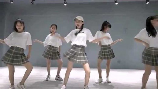 简单易学舞蹈视频流行舞，太好看了，现代舞女生版