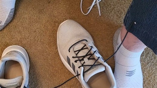 Watch How To Install The Lace Locks on Amazon Live