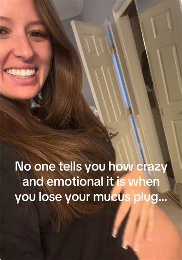 Signs of Labor: Losing the Mucus Plug and What to Expect