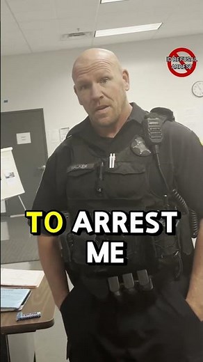 Cop Tries to Arrest Auditor Filing FOIA Form #shorts ID Refusal