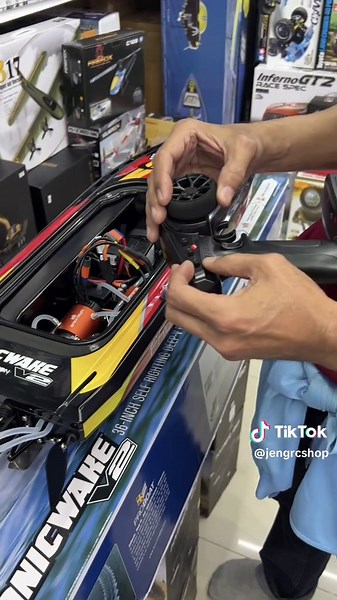 ส่งมอบเรือ SONICWAKE 36