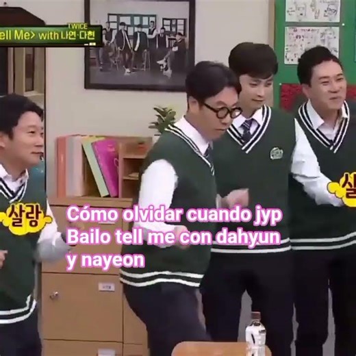 yo la menos fan de twice jsjs❤️#noflop