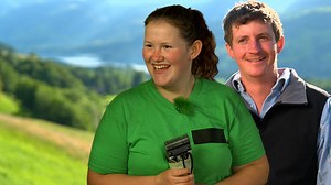 Alexandra (19) sucht bei Bauer, ledig, sucht... Kuhliebhaber.