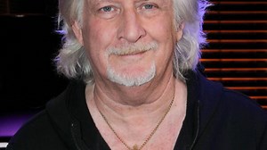 "Un show ou un délit ?" Patrick Sébastien au cœur d'une enquête choc pour exhibition sexuelle au Cap d’Agde