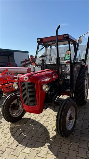 Traktor IMT 539.2 DI me kabinë. Трактор IMT 539.2 DI со кабина. #imt539 #imt #539 #traktor #трактор #tafe42di #имт #tafe | EURO-POLOG