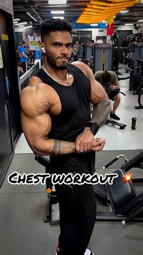 IFBB PRO GOWTHAM🇮🇳 on Instagram: "Chest day💥💪 . . . #chestworkout #chestday #chestdayworkout #gymlife #fitnesslife #fitness #fitnessmodel #bodybuilding #bodybuilder #explorepage #explore #mensphysique #mensphysiquepro #ifbbpro #viral #trending #beastmode #offseason #gains #bangalore #banglore #beast"