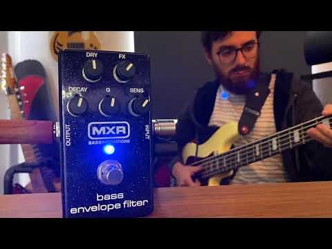 MXR M82 Bass Envelope Filter [Quick Demo]