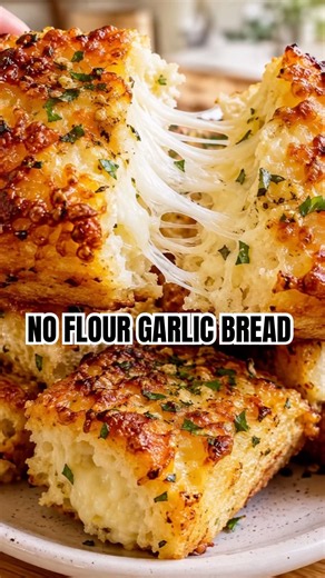 No Flour! This Cottage Cheese Garlic Parmesan Bread Is INSANELY Cheesy