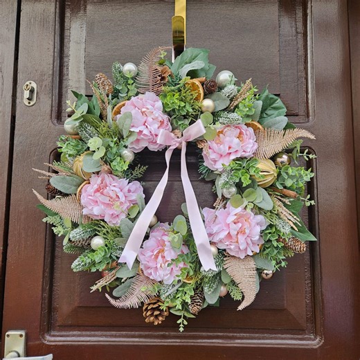 Christmas Wreath for the Front Door - Etsy UK