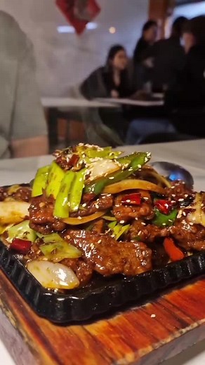 Best eats 2025 - Part 1 As mentioned, there are SO many amazing restaurants in the North East so it's super hard to narrow them down! There may be some I love more that I just didnt get videos of or didn't manage to visit during the year. Also remember these are just my opinion! Part 2 will be uploaded tomorrow with the top 5! 10. @Salparo Restaurant UK 9. @eatflixcinema 8. @The Woodmans Arms 7. @The Skiff Inn 6. Siam cafe #besteats #newcastlefood #2025food