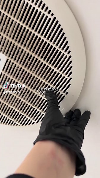 Bathroom Exhaust Fan Cleaning Tips with Your Vacuum