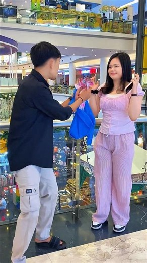 Money bag prank on pretty girl #prank #funny #laugh #comedy #shortvideo