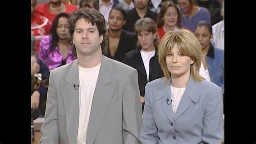 Bill claims his neighbors Rick and Dana’s kids make too much noise, so he called the cops on them! | Judge Judy