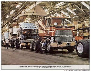 75 Years Ford Motor Company 1978 - Fords biggest vehicles, Mammoth CL-9000