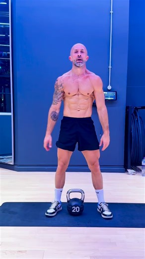 Full body kettlebell 200 reps challenge 🔥🔥🔥 1. 4 rows 2. 4 cleans 3. 4 swings 4. 4 snatches 5. 4 thrusters On each side l 1 min rest l 5 rounds #kettlebell #fullbody #fullbodyworkout #workout #hiit | Fitness Uncle I Online Coach