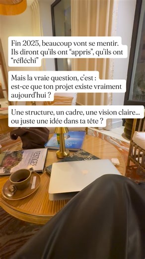 Création d'entreprise | Micro & Société on Instagram: "Fin 2025, beaucoup ont des idées. Très peu ont réellement construit quelque chose de concret. Créer un business, ce n’est pas réfléchir plus longtemps. C’est structurer, décider et être accompagné sur tous les piliers : idée, cadre juridique, stratégie, lancement et chiffre d’affaires. 👉 Commente “BILAN” pour recevoir ton lien d’inscription au webinaire gratuit, dans lequel je te partage tous les secrets pour créer ta société et la développ
