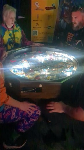 Multiplayer pinball demonstration at Pittsburgh Gaming Expo was a pretty wild option