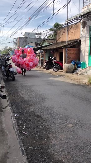 Video của Bích Loan Hồ (@bichloanho204) với bản nhạc Con Heo Đất - Bé Na