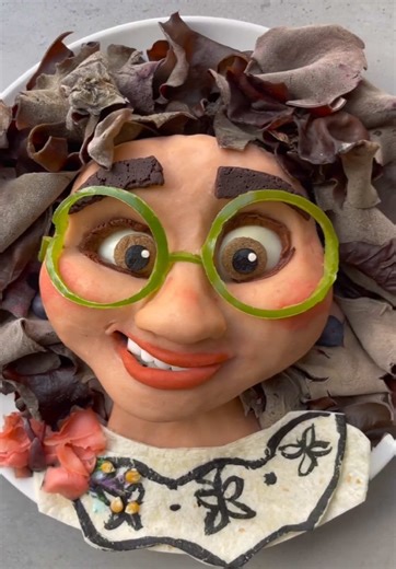 Create Disney Character Meals: Mashed Potato Mirabel
