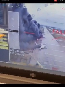 🇺🇦In a devestating blow to Russia, Ukraine has destroyed a fleet of Russian strategic bombers (A-50s, Tu-95s, Tu-22s) at Olenya air base, a key Russian facility on the Kola Peninsula, used for launching missile strikes on Ukrainian cities. | Rachel Hurley
