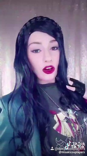 Do you love makeup?💄👑 #Descendants #Descendants3 #Evil #makeup #Disney #Cosplay #cosplayer #girl