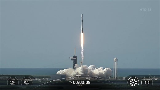 84K views · 1K reactions | Liftoff! SpaceX launched the Eumetsat...